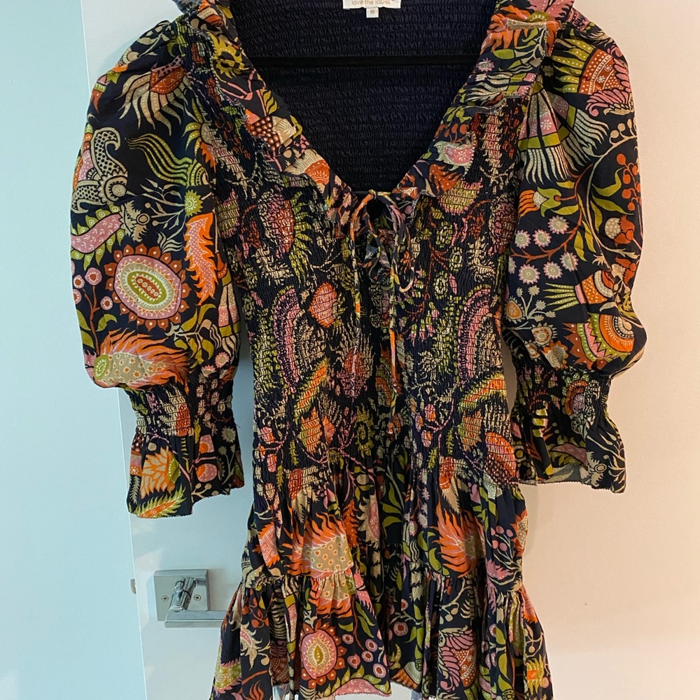 gorgeous multi colors.   black oranges citron designer dress  medium